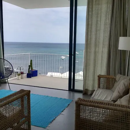 Salema Punta Mujeres